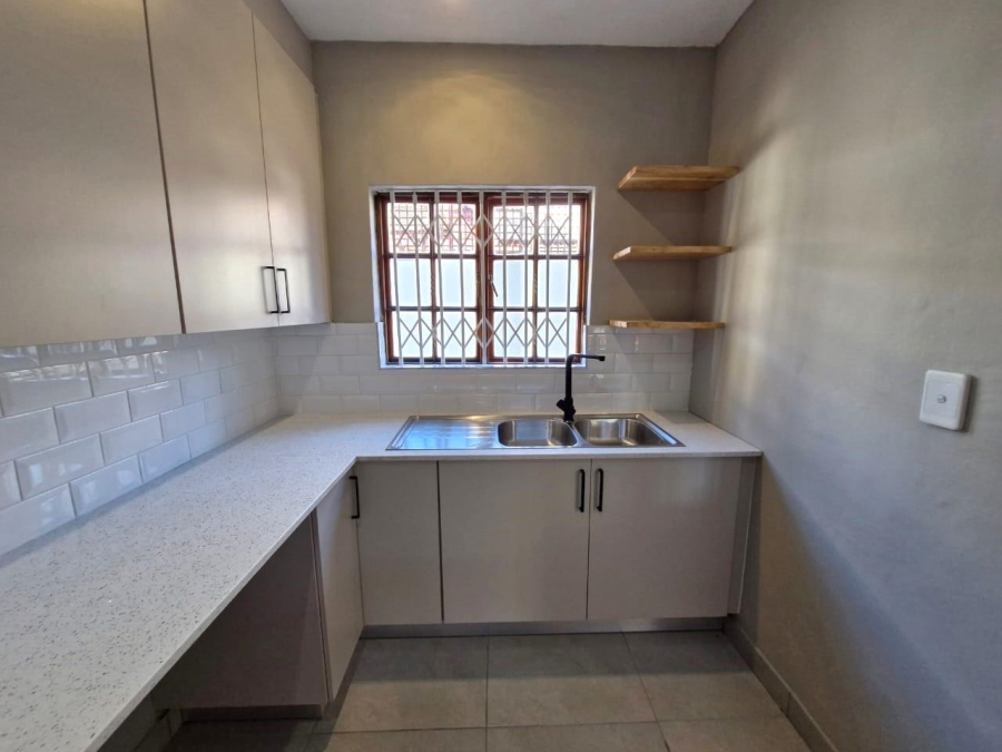 To Let 3 Bedroom Property for Rent in Meerhof North West